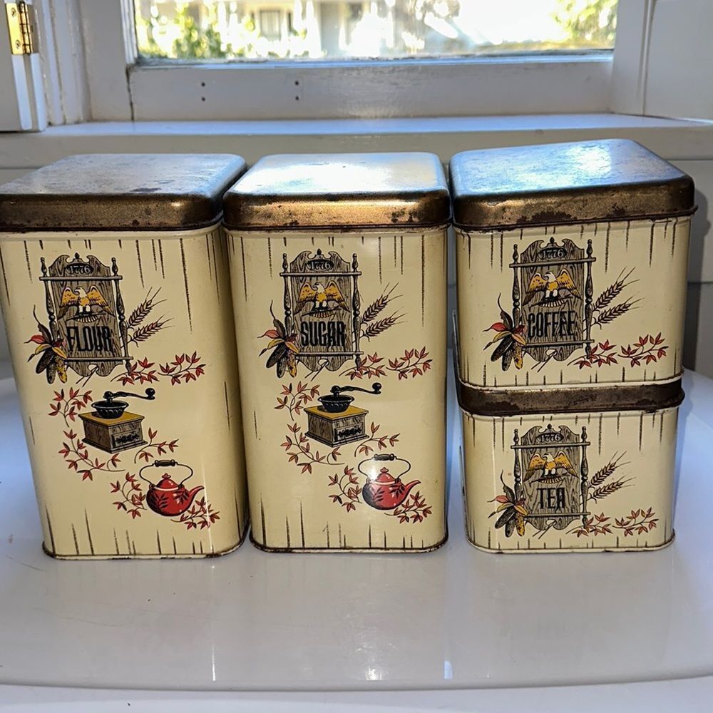 Vintage mid century Cheinco Housewares 1776 off‎ white metal canister set